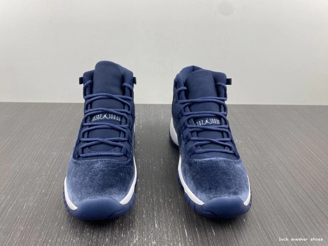 Cheap LUCY Air WMNS Jordan Midnight Navy AR0715-441 Velvet 11 0709